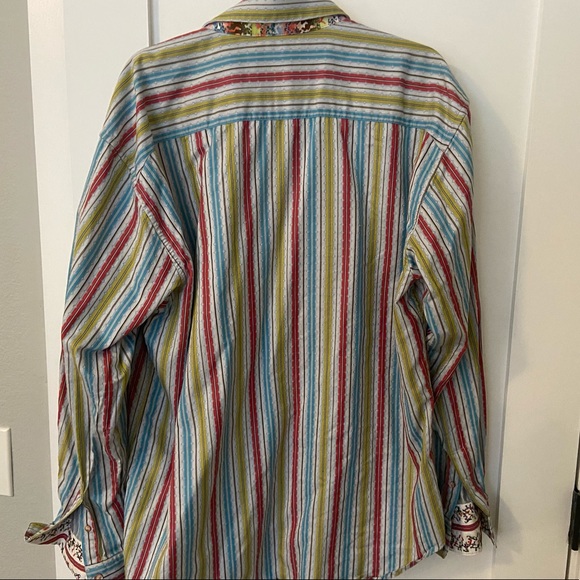 Robert Graham collared button down shirt - Picture 3 of 3